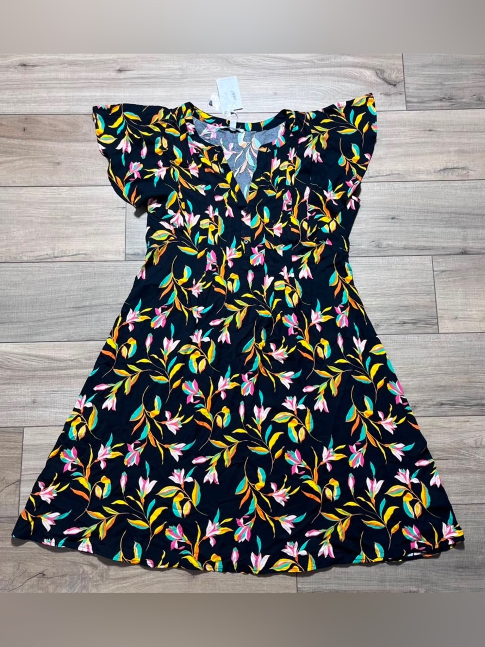 Marissa Olivia Woman Flutter Sleeve Pintuck Floral Dress Size Medium Black
